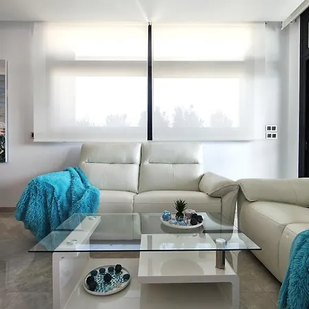 Sunset Waves Elegant Apartment Benidorm