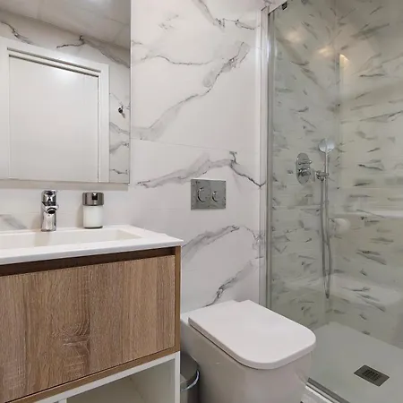 Sunset Waves Elegant Apartment Benidorm